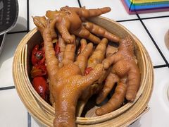 -卤校长重庆火锅(恒隆广场店)