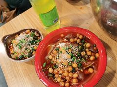 -拐枣巷小串串(财大店)