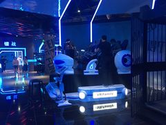 -世代星球·保龄球·镭战真人CS·团建(杨浦店)
