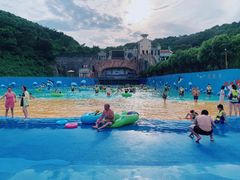 -平湖九龙山乐满地水上乐园