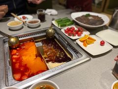 -海底捞火锅(奉化银泰店)