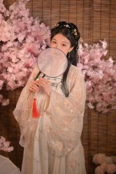 -汉仪华裳汉服馆(打浦桥店)