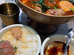 -成都你六姐·牛肉冒菜(上海环宇荟店)