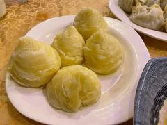 油塔子-维吾尔餐厅(宜山路店)