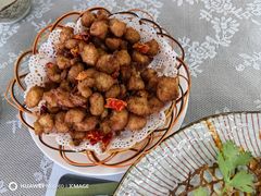 -天天向上素食餐厅(五台山店)