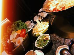 -湊湊火锅·茶憩(新中关购物中心店)