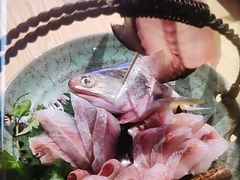 日本长崎竹夹鱼刺身-彩汐 日式海鲜&烧鸟居酒屋