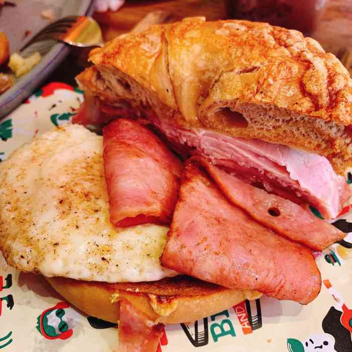 bites&brews(武定路店)-"这家店之前来过几次,都是中午时间过来的,.