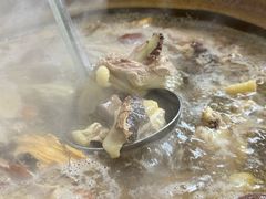 -威邵鸡煲(西华路总店)