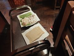 -大匠工房古船木艺术餐厅·猪肚鸡专门店(长白仙岛店)