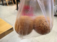 -白玉兰食品甜凤店(合生汇店)