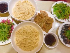 -黑八私房老北京炸酱面