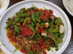 -老唐三下锅 ·张家界地标美食(溪布街店)