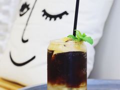 -red donkey coffee