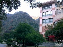 -天明山温泉大酒店