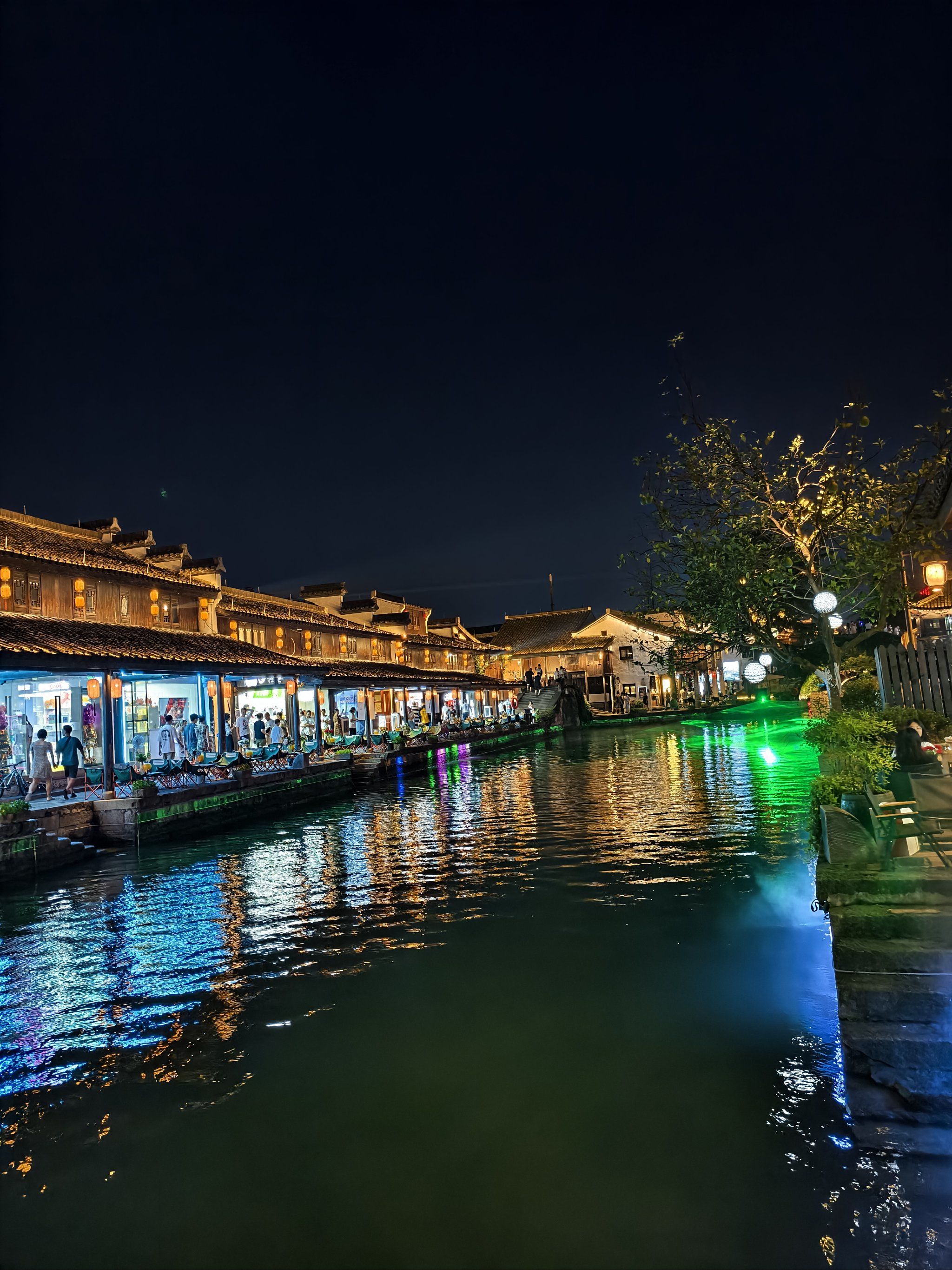 0元玩转这座城
40度的绍兴一定要去看夜景
柯桥古镇真的是非常