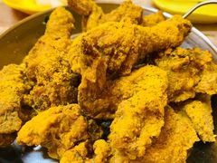 -BHC炸鸡(明洞总店)