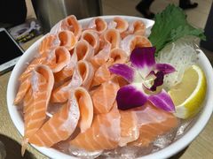 三文鱼腩刺身-万岁寿司(蓬江万达店)