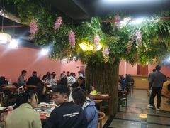 大堂-渔香岛美蛙鱼头火锅(威清路店)