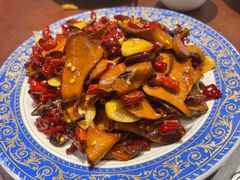 -菌之家·专业纯野生菌火锅·特色炒菌