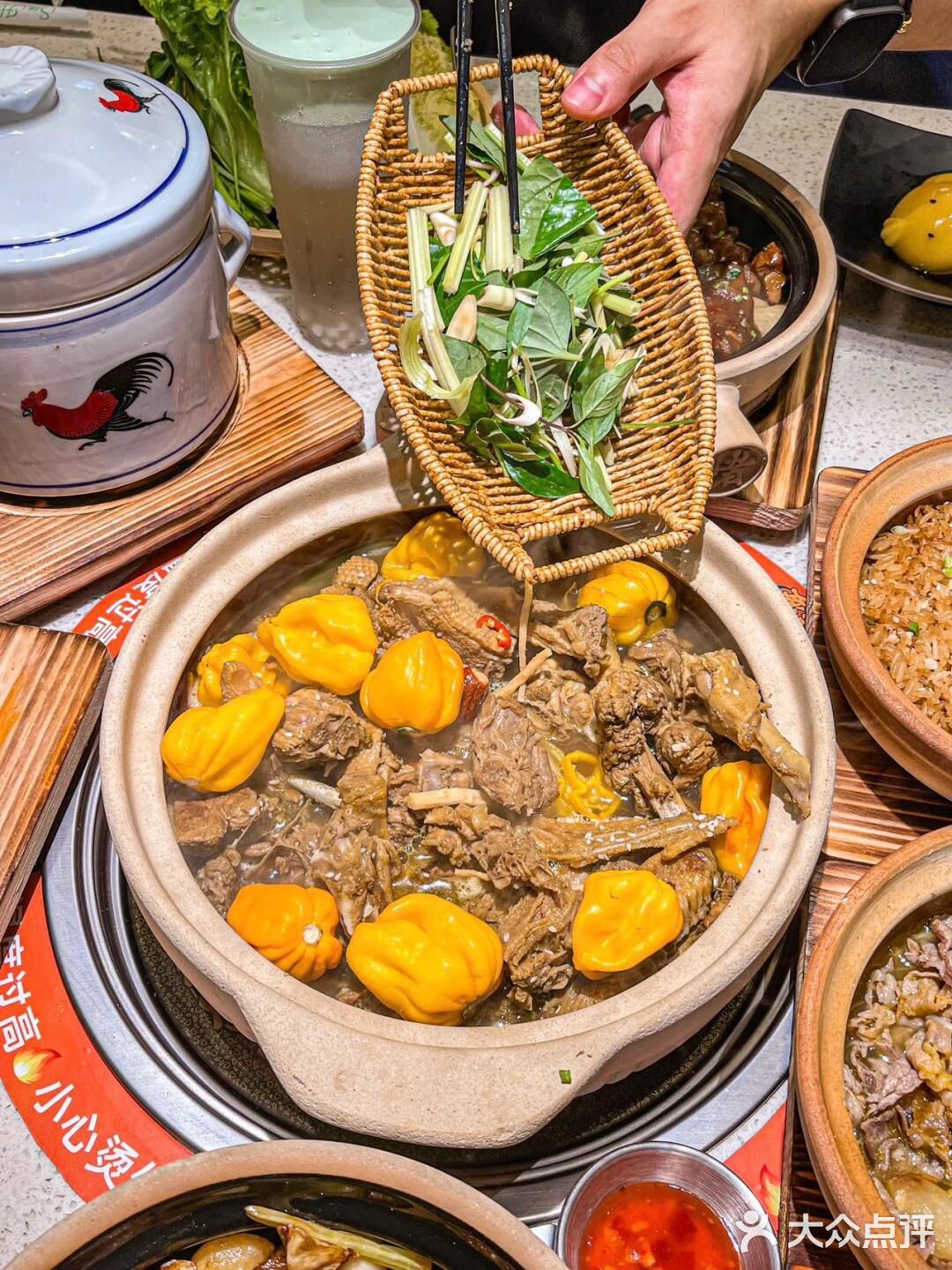 来三亚。。。。见世面了。。。试试香草鸭🦆