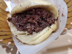 -闫家驴肉老店(华电一校店)