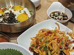 -青瓦餐厅·生鱼片·韩园烤肉(西塔店)