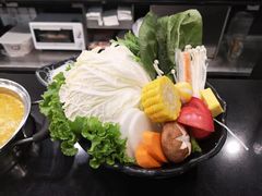 -呷哺呷哺(世贸.工三店)