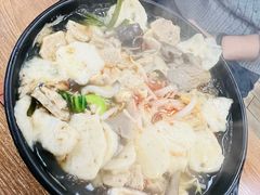 -天瑞福云南过桥米线(十里河店)