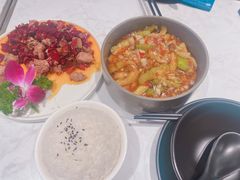 -本来精品川菜(嘉里中心店)