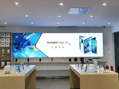 -华为授权体验店(万航渡路)