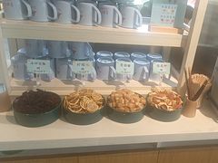 -蜜桃餐厅·伴山(湖滨商业街店)