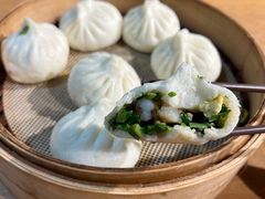 鲜虾韭菜三鲜包-草包包子铺(宽厚里店)