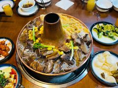 -岳记兴隆·青城腊排铜火锅(融创店)