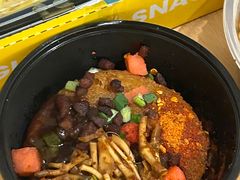 老奶脆哨洋芋粑-包整·丝娃娃(一览甲秀楼风景店)