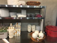 -愉肴麻辣香锅(中山路店)