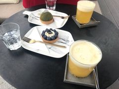 -UNI UNI(环亚凯瑟琳店)