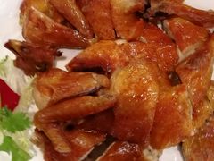 招牌脆皮鸡-龙禧渔村酒楼