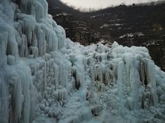 -大平台龙居瀑布旅游区