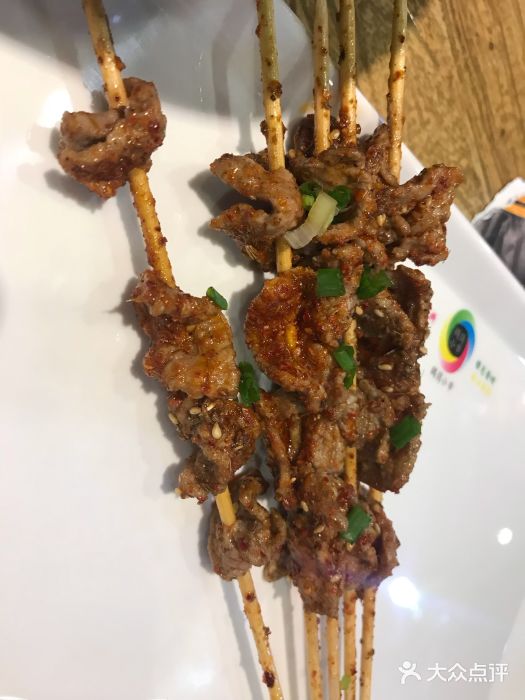 卞二小串·鹤岗烧烤·坑烤(永定路店)小牛肉图片