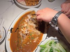 -小凤庭·地道湖北菜武昌鱼·藕汤(38年黄鹤楼店)