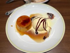 焦糖布丁配香草冰淇淋-萨莉亚意式餐厅(杭州滨江天街店)
