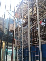 -PIPIKINGDOM皮皮王国欢乐号(欢乐海岸购物中心店)