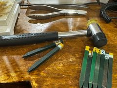 -十八字金·银饰·拼豆·开蚌DIY(魏公芳华里店)