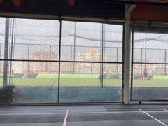 -洛克公园·篮球·足球·羽毛球(莘庄店)