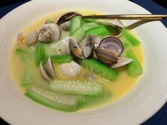 蛤蜊煮丝瓜-老吉堂上海本帮菜(工体店)
