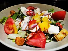 希腊沙拉-机器人火炉披萨