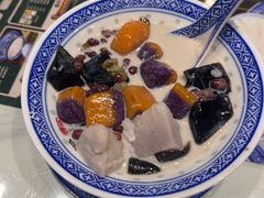 -广信牛奶甜品世家(台东店)