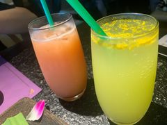 红西柚优格气泡水-忆暹罗·金泰国餐厅(和义店)
