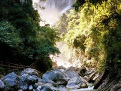 -华蓥山天意谷景区